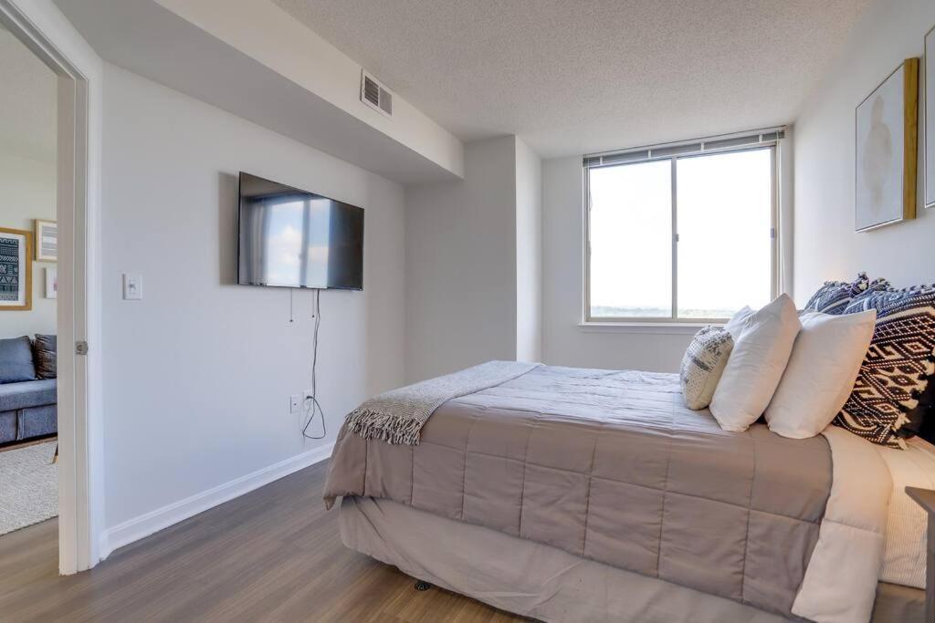Exclusive Apt In Ballston With Gym アーリントン エクステリア 写真