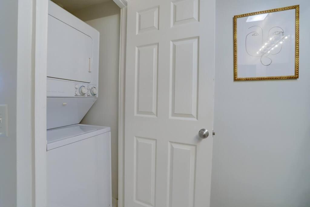 Exclusive Apt In Ballston With Gym アーリントン エクステリア 写真